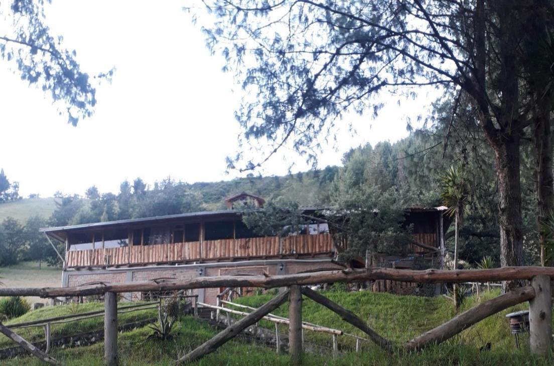 El Trapiche Hotel Sigchos Ngoại thất bức ảnh